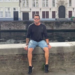 Meet your Posher, Alain